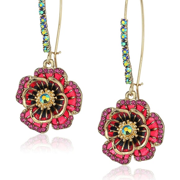 Sleak rose earrings - Picture 3 of 3
